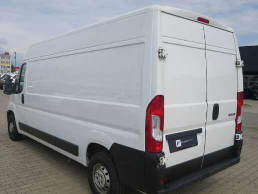 Peugeot Boxer 2.0 BlueHDi FURGON L3H2