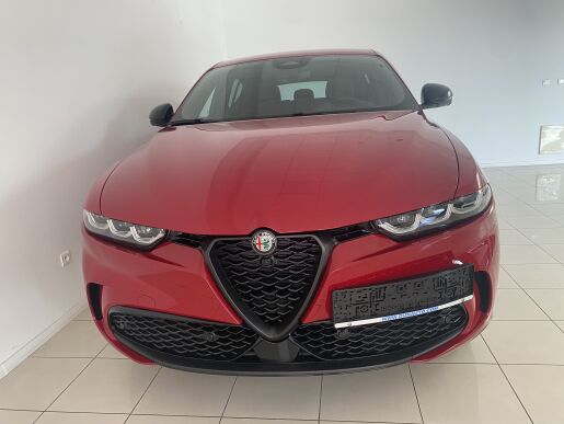 Alfa Romeo Tonale 1,3T Phev 280k Q4 Veloce A/T