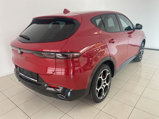 Alfa Romeo Tonale 1,3T Phev 280k Q4 Veloce A/T