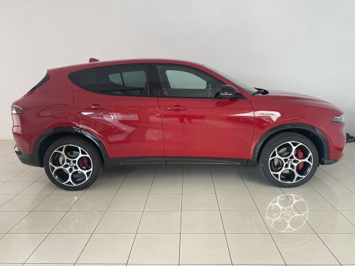 Alfa Romeo Tonale 1,3T Phev 280k Q4 Veloce A/T