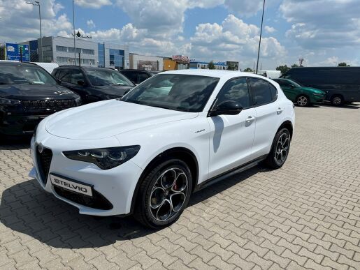 Alfa Romeo Stelvio 2.0 TURBO VELOCE Q4