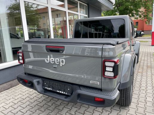 Jeep Gladiator 3.0 CRD V6 Overland AT8 4x4