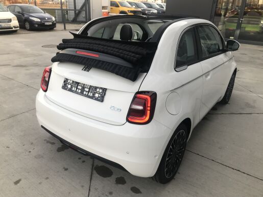 Fiat 500e Cabrio