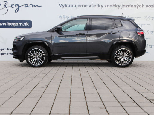 Jeep Compass SUMMIT 1.3 PHEV 240k 6AT eAWD              