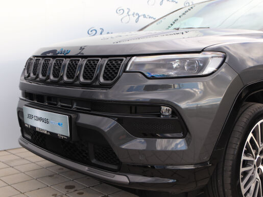 Jeep Compass SUMMIT 1.3 PHEV 240k 6AT eAWD              