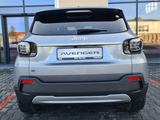 Jeep Avenger BEV 54kWh, ALTITUDE