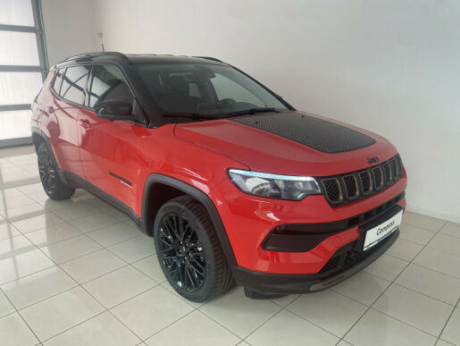 Jeep Compass JEEP COMPASS MY23 1,5 E-HYBRID 130K AUTOMAT UPLAND