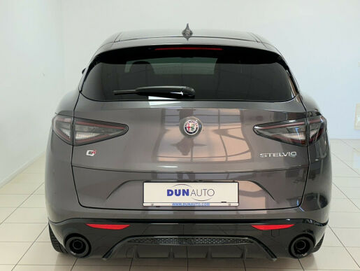 Alfa Romeo Stelvio ALFA ROMEO STELVIO VELOCE 2.0 TURBO 280K 8AT Q4