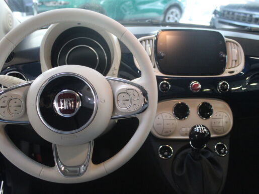 Fiat 500 Hybrid 70k  6MT