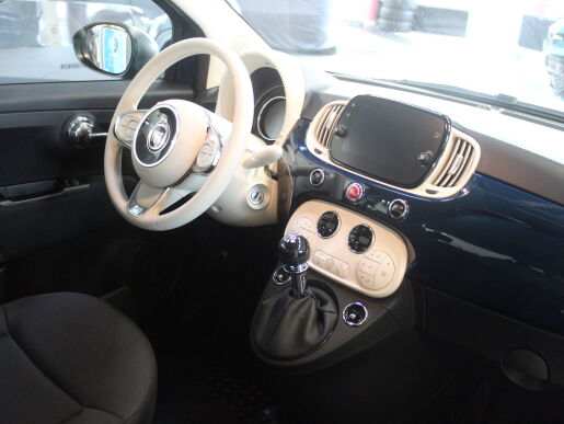 Fiat 500 Hybrid 70k  6MT