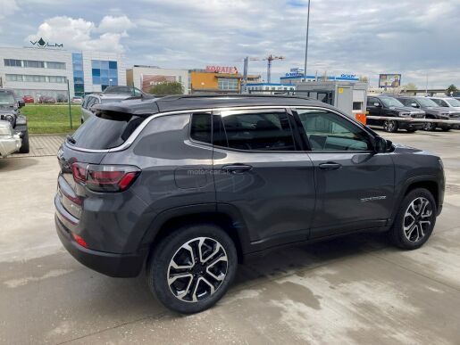 Jeep Compass 1.5 e-Hybrid LIMITED AT7