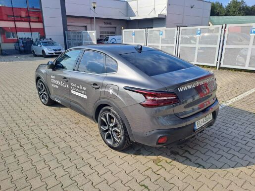 Citroën ë-C4 X SHINE Electric 136k (100 kW)