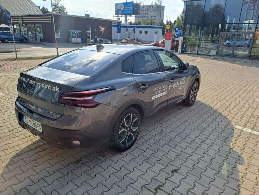 Citroën ë-C4 X SHINE Electric 136k (100 kW)