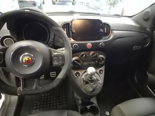 Fiat 500 Abarth 695