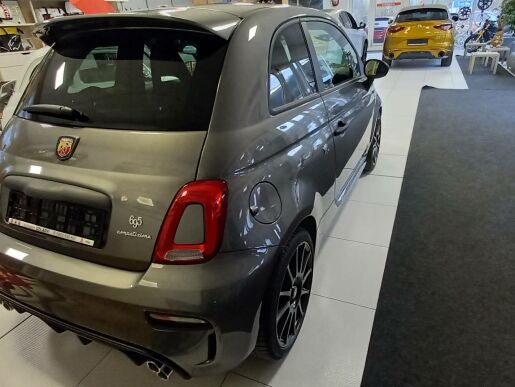 Fiat 500 Abarth 695