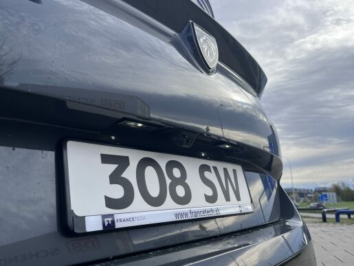 Peugeot 308 SW 1.5 BlueHDi 130k EAT8 ALLURE