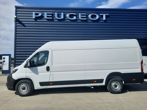 Peugeot Boxer NEW FURGON 435 L4H2 2.2 BlueHDi 180k MT6 