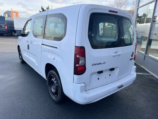 Fiat Dobló FIAT DOBLO CREW CAB L2 1,5 BHDi 100k 6MT