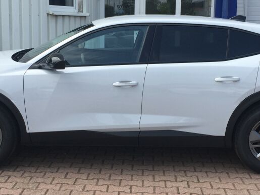 Peugeot 408 PEUGEOT 408 NEW ALLURE 1.2 PureTech 130k EAT8