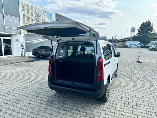 Citroën Berlingo PLUS PureTech 110 S&S BVM6   