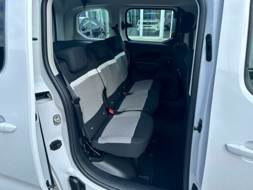 Citroën Berlingo PLUS PureTech 110 S&S BVM6   