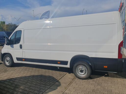 Peugeot Boxer Furgon NOVÝ Euro 6E 435 L4H2 2.2BHDi 180k BVM6