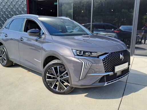 DS Automobiles DS 7 PureTech COLLECTION Antoine de Saint EXUPÉRY 300k EAT8 4x2