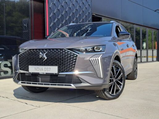 DS Automobiles DS 7 PureTech COLLECTION Antoine de Saint EXUPÉRY 300k EAT8 4x2