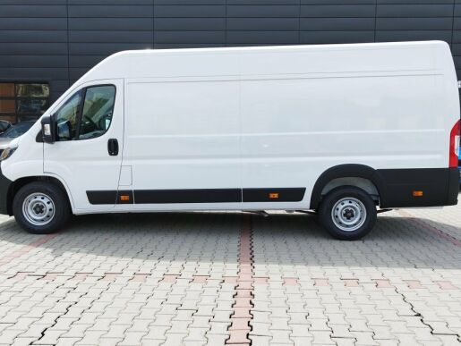 Peugeot Boxer 2.2 BlueHDi Furgon 435 L4H2