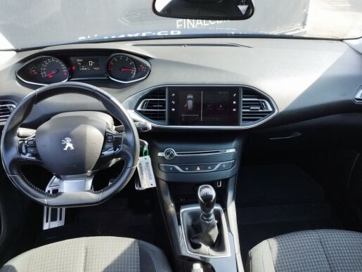 Peugeot 308 1.2 PureTech Style