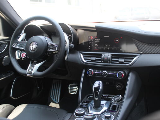 Alfa Romeo Giulia QV 2.9 TwinTurbo V6 510k             