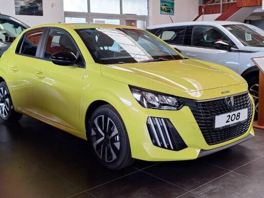 Peugeot 208 208 NEW ACTIVE 1.2 PureTech  75k BVM5 (MYF4)                                    