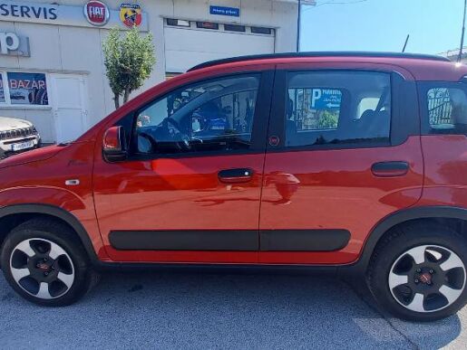 Fiat Panda 1.0 Firefly mHEV Red