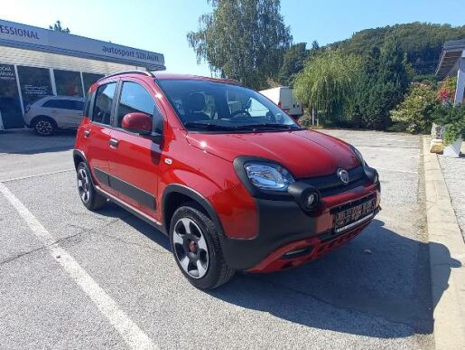 Fiat Panda 1.0 Firefly mHEV Red