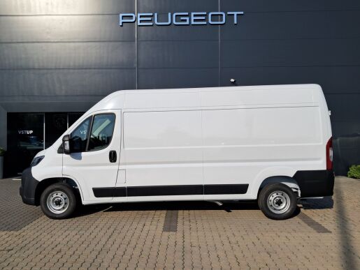 Peugeot Boxer 2.2 BlueHDi Furgon 335 L3H2