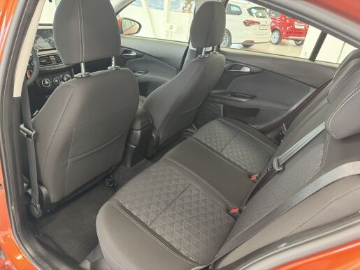 Fiat Tipo City Cross 1,5 MHEV 130K DDCT