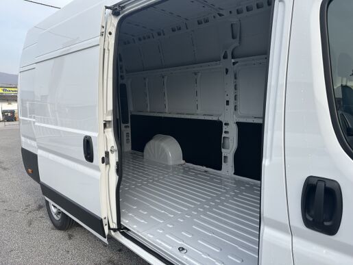 Fiat Ducato Fiat Ducato Maxi 2,2 MTJ 180k L4H3 3,5 t