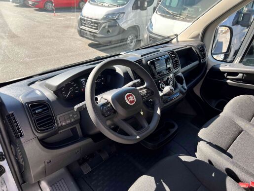 Fiat Ducato Fiat Ducato Maxi 2,2MJT 180k L4H3 3,5t. Dodávka 17m3