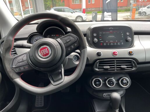 Fiat 500X SPORT AT7