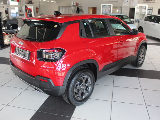 Jeep Avenger Longitude 1.2T e-Hybrid 100k 6DCT  