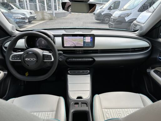 Fiat 600 Hybrid LaPrima 1.2T 100k 6DCT