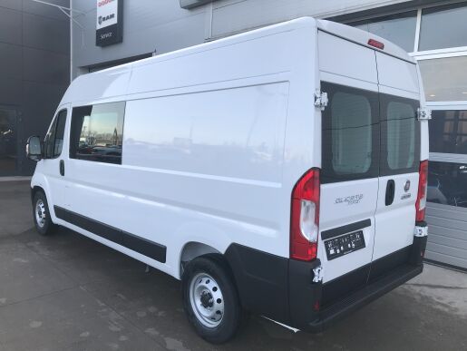 Fiat Ducato Crew Cab 7-miestne L3H2