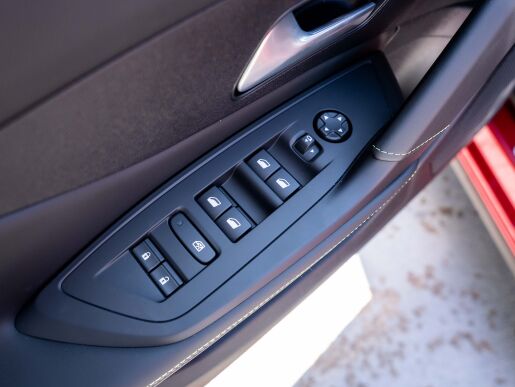 Peugeot 408 NEW GT 1.2 PureTech 130k EAT8 