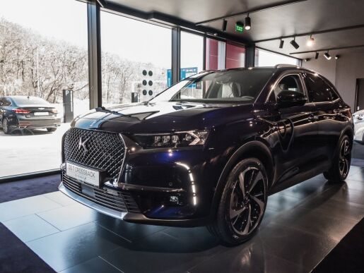 DS Automobiles DS 7 Crossback E-Tense 1.6 PureTech PHEV 300k EAT8 RIVOLI